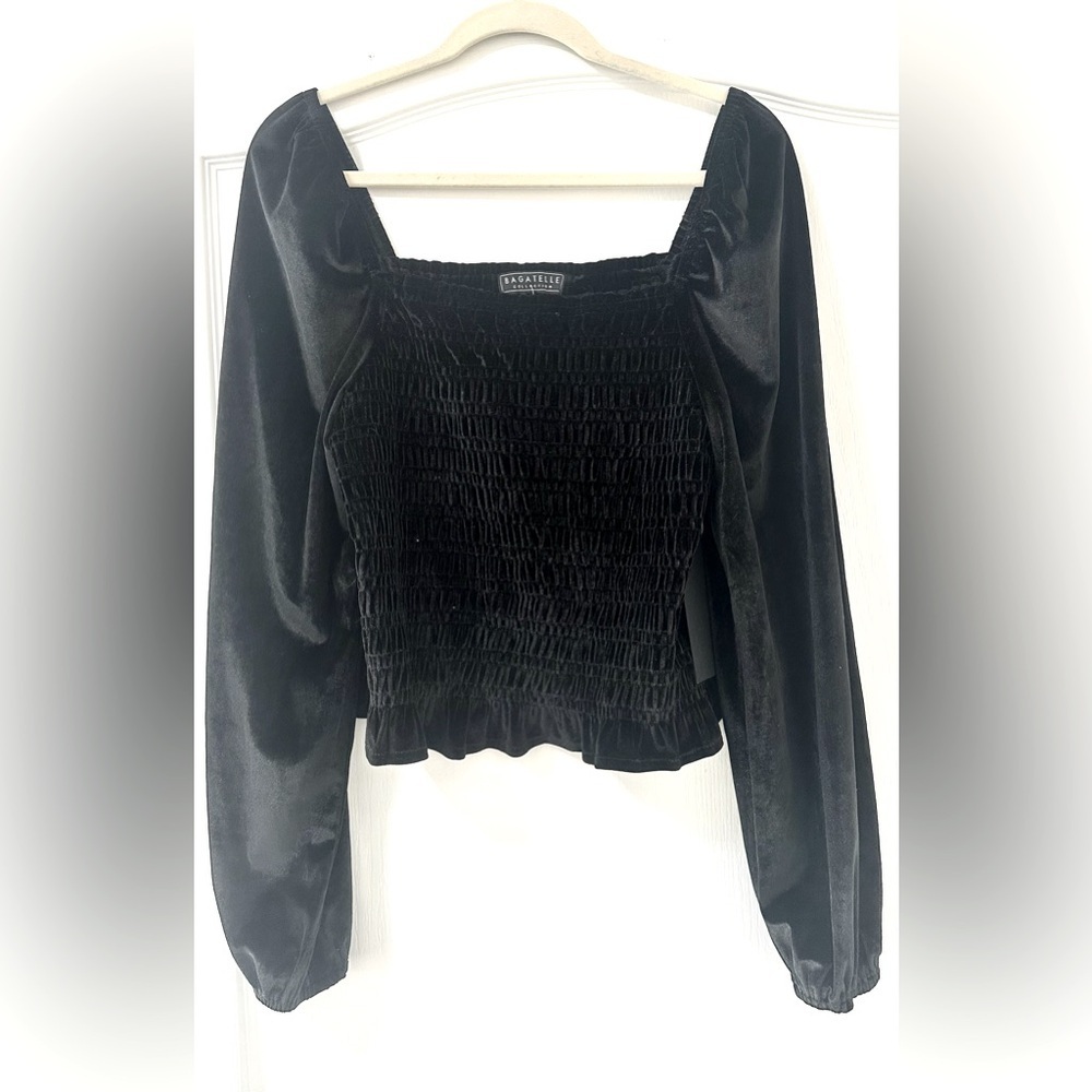 Bagatelle Collection Women’s Top